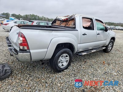 Trzecie zdjęcie samochodu z tyłu: 2011 TOYOTA TACOMA DOUBLE CAB PRERUNNER VIN:5TFJU4GN0BX008546 - miniatura