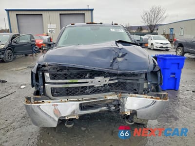 Piąte zdjęcie samochodu w środku: 2012 CHEVROLET SILVERADO K2500 HEAVY DUTY LT VIN:1GC2KXCG7CZ125257 - miniatura