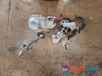 Zdjęcie 12 z 12 samochodu: 2001 MERCEDES-BENZ E 320 VIN:WDBJF65J51B298900 - miniatura