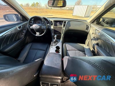 Zdjęcie 9 z 10 samochodu: 2015 INFINITI Q50 BASE VIN:JN1BV7AP5FM353353 - miniatura