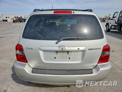 Zdjęcie 6 z 14 samochodu: 2004 TOYOTA HIGHLANDER BASE VIN:JTEDD21A540094239 - miniatura