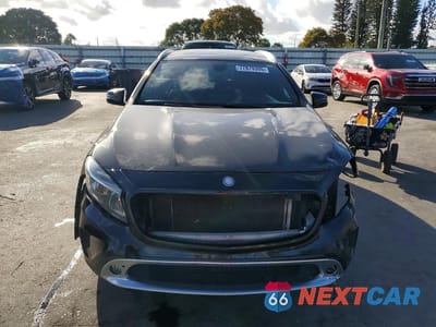 Piąte zdjęcie samochodu w środku: 2016 MERCEDES-BENZ GLA 250 4MATIC VIN:WDCTG4GB2GJ253309 - miniatura
