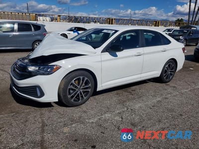 2024 VOLKSWAGEN JETTA SPORT 3VWBM7BU4RM036738 - główne zdjęcie licytacji z USA - miniatura