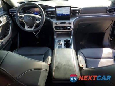 Zdjęcie 8 z 12 samochodu: 2024 FORD EXPLORER XLT VIN:1FMSK7DH5RGA64918 - miniatura