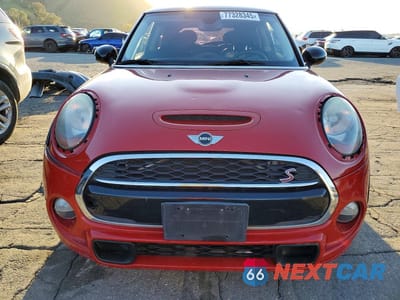 Piąte zdjęcie samochodu w środku: 2017 MINI COOPER S VIN:WMWXP7C3XH2A45973 - miniatura