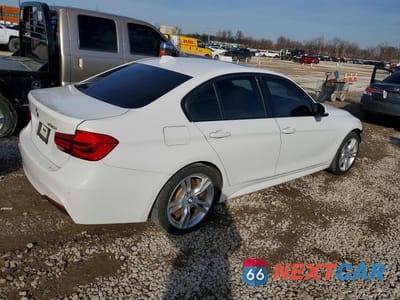 Trzecie zdjęcie samochodu z tyłu: 2017 BMW 330 XI VIN:WBA8D9G37HNU63535 - miniatura