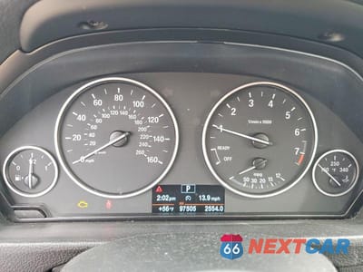 Zdjęcie 9 z 12 samochodu: 2018 BMW 320 XI VIN:WBA8A3C54JA358705 - miniatura