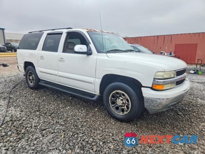 Czwarte zdjęcie samochodu z boku: 2003 CHEVROLET SUBURBAN C1500 VIN:1GNEC16Z13J181673 - miniatura