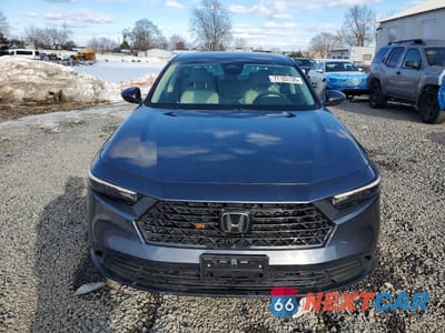 Piąte zdjęcie samochodu w środku: 2025 HONDA ACCORD LX VIN:1HGCY1F22SA018597 - miniatura
