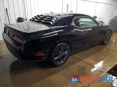 Trzecie zdjęcie samochodu z tyłu: 2021 DODGE CHALLENGER SXT VIN:2C3CDZGG8MH622943 - miniatura