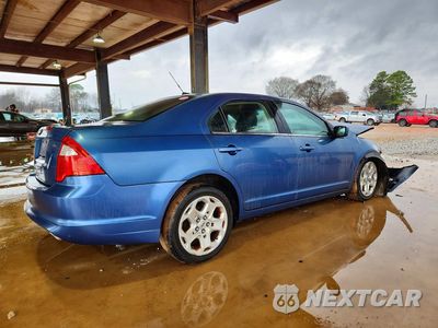 Trzecie zdjęcie samochodu z tyłu: 2010 FORD FUSION SE VIN:3FAHP0HA9AR420780 - miniatura