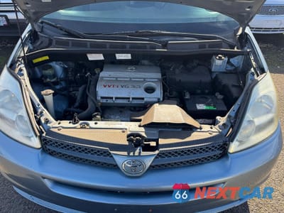 Zdjęcie 7 z 15 samochodu: 2004 TOYOTA SIENNA CE VIN:5TDZA23C64S209476 - miniatura