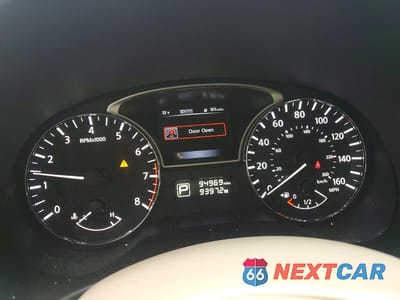 Zdjęcie 9 z 14 samochodu: 2015 NISSAN PATHFINDER S VIN:5N1AR2MM5FC692343 - miniatura