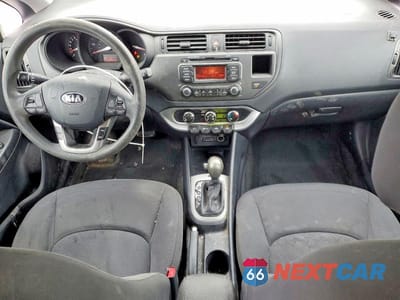 Zdjęcie 8 z 13 samochodu: 2013 KIA RIO EX VIN:KNADN4A33D6300375 - miniatura