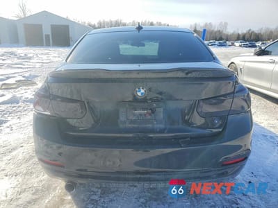 Zdjęcie 6 z 12 samochodu: 2016 BMW 320 XI VIN:WBA8E5G53GNT93392 - miniatura