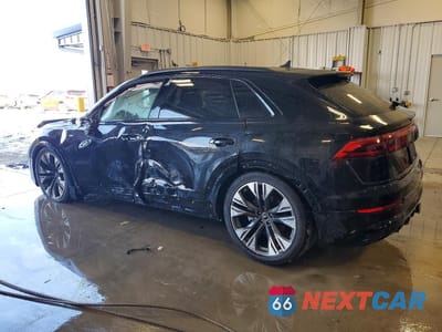 Drugie zdjęcie samochodu z przodu: 2026 AUDI Q8 PREMIUM PLUS S-LINE VIN:WA1EVBF1XTD005717 - miniatura