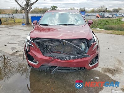 Piąte zdjęcie samochodu w środku: 2017 CADILLAC XT5 VIN:1GYKNARS1HZ179705 - miniatura