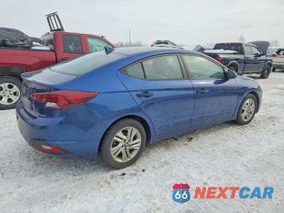 Trzecie zdjęcie samochodu z tyłu: 2019 HYUNDAI ELANTRA SEL VIN:5NPD84LFXKH407069 - miniatura