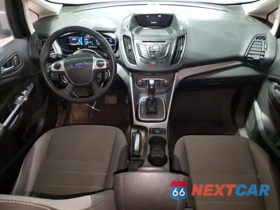 Zdjęcie 8 z 13 samochodu: 2016 FORD C-MAX SE VIN:1FADP5AU1GL114809 - miniatura