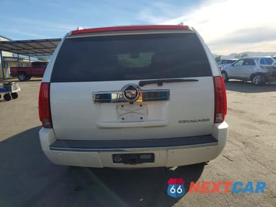 Zdjęcie 6 z 14 samochodu: 2008 CADILLAC ESCALADE LUXURY VIN:1GYFK63868R154769 - miniatura