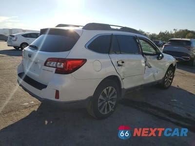 Trzecie zdjęcie samochodu z tyłu: 2015 SUBARU OUTBACK 2.5I LIMITED VIN:4S4BSBNCXF3360106 - miniatura