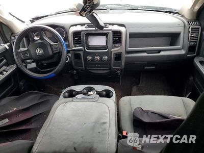 Zdjęcie 8 z 12 samochodu: 2013 RAM 1500 ST VIN:1C6RR6KT3DS588257 - miniatura