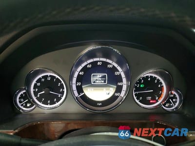 Zdjęcie 9 z 12 samochodu: 2012 MERCEDES-BENZ E 350 4MATIC VIN:WDDHF8JB6CA653808 - miniatura