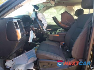 Zdjęcie 7 z 11 samochodu: 2018 CHEVROLET SILVERADO C1500 LT VIN:3GCPCREC8JG368839 - miniatura