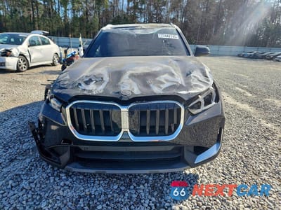 Piąte zdjęcie samochodu w środku: 2023 BMW X1 XDRIVE28I VIN:WBX73EF00P5Y08052 - miniatura