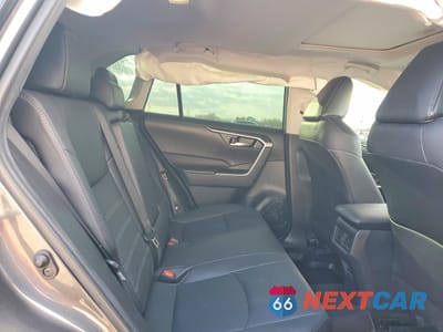 Zdjęcie 10 z 12 samochodu: 2024 TOYOTA RAV4 XLE PREMIUM VIN:2T3C1RFV3RW347526 - miniatura