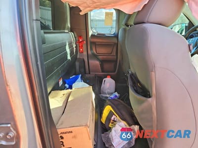 Zdjęcie 10 z 11 samochodu: 2020 TOYOTA TACOMA ACCESS CAB VIN:5TFRX5GN4LX175638 - miniatura