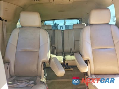 Zdjęcie 10 z 13 samochodu: 2013 CHEVROLET SUBURBAN K1500 LTZ VIN:1GNSKKE71DR255222 - miniatura