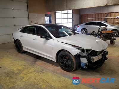 Czwarte zdjęcie samochodu z boku: 2026 KIA K5 VIN:KNAG64J71T5434903 - miniatura