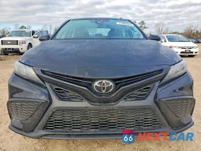 Piąte zdjęcie samochodu w środku: 2024 TOYOTA CAMRY SE VIN:4T1T11AK0RU922091 - miniatura