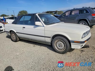 Czwarte zdjęcie samochodu z boku: 1991 BMW 325 IC VIN:WBABB1311MEC04845 - miniatura