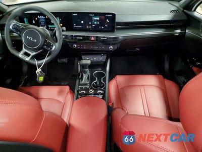 Zdjęcie 8 z 11 samochodu: 2026 KIA K5 VIN:KNAG64J71T5434903 - miniatura