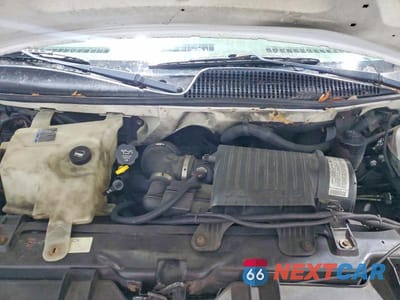 Zdjęcie 12 z 12 samochodu: 2005 CHEVROLET EXPRESS G2500 UTILITY / SERVICE VAN VIN:1GCGG25V051119582 - miniatura