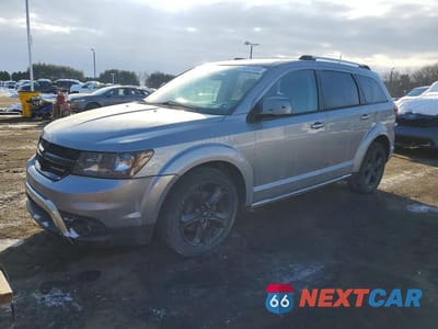 2018 DODGE JOURNEY CROSSROAD 3C4PDDGG2JT430517 - główne zdjęcie licytacji z USA - miniatura
