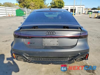 Zdjęcie 6 z 11 samochodu: 2021 AUDI RS7 VIN:WUAPCBF29MN902894 - miniatura