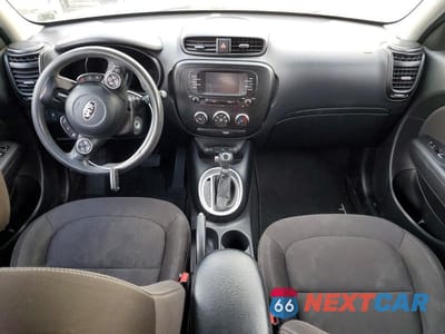 Zdjęcie 8 z 11 samochodu: 2017 KIA SOUL BASE VIN:KNDJN2A28H7474475 - miniatura