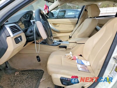 Zdjęcie 7 z 12 samochodu: 2013 BMW 328 I VIN:WBA3A5G52DNP23816 - miniatura