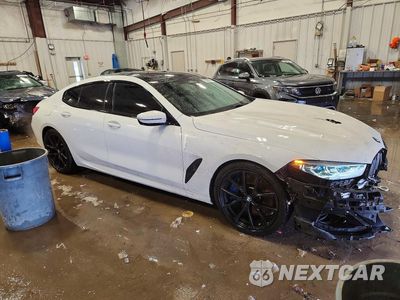 Czwarte zdjęcie samochodu z boku: 2021 BMW M850XI VIN:WBAGV8C02MCG14191 - miniatura