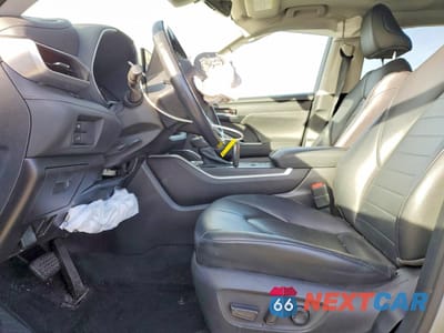 Zdjęcie 7 z 15 samochodu: 2020 TOYOTA HIGHLANDER HYBRID XLE VIN:5TDHBRCH5LS012102 - miniatura