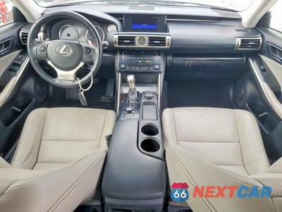 Zdjęcie 8 z 11 samochodu: 2014 LEXUS IS 250 BASE VIN:JTHBF1D27E5033613 - miniatura