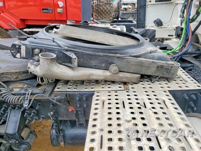 Piąte zdjęcie samochodu w środku: 2017 VOLVO VNL SEMI TRUCK VIN:4V4N39TGXHN988031 - miniatura