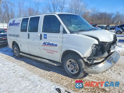 Czwarte zdjęcie samochodu z boku: 2018 GMC SAVANA 2500 DELIVERY VAN VIN:1GTW7AFG4J1907720 - miniatura