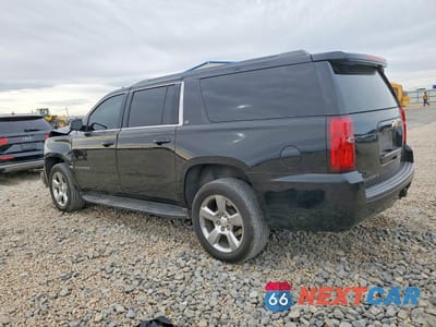 Drugie zdjęcie samochodu z przodu: 2017 CHEVROLET SUBURBAN C1500 LT VIN:1GNSCHKC8HR235508 - miniatura