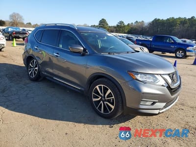 Czwarte zdjęcie samochodu z boku: 2020 NISS ROGUE S VIN:5N1AT2MTXLC816823 - miniatura