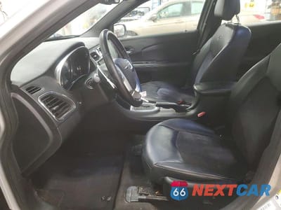 Zdjęcie 7 z 12 samochodu: 2012 CHRYSLER 200 S VIN:1C3CCBHG9CN178129 - miniatura