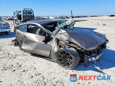 Czwarte zdjęcie samochodu z boku: 2025 BMW M4 COMPETITION VIN:WBS33HK09SCT57493 - miniatura